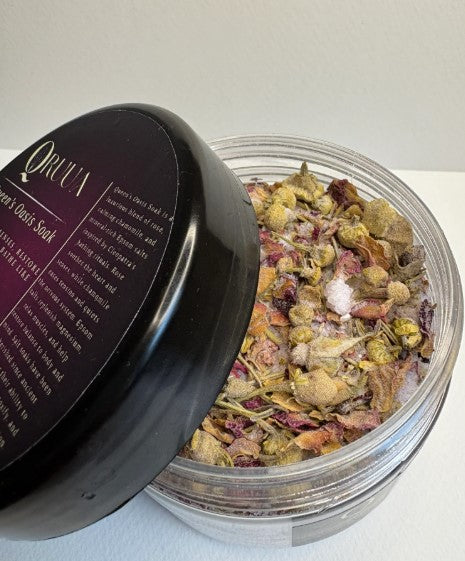 Queen’s Oasis Soak